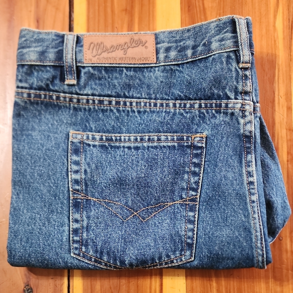 Wrangler Men's Classic Denim Jeans